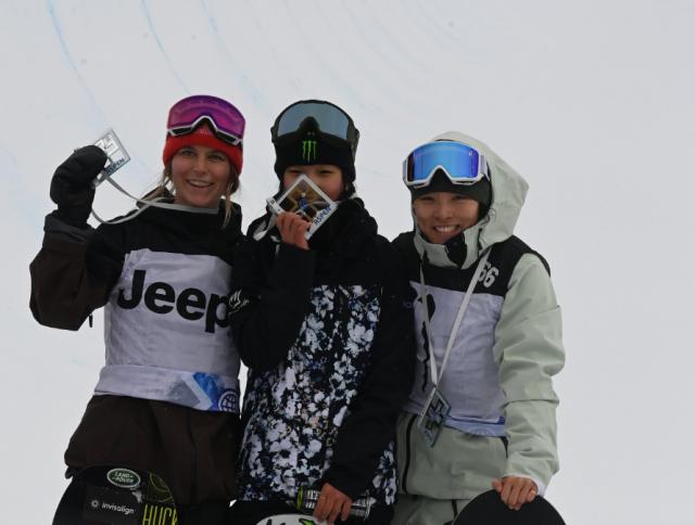 九游体育正规吗-冬季极限运动会蔡雪桐再夺铜 韩国14岁新星创纪录